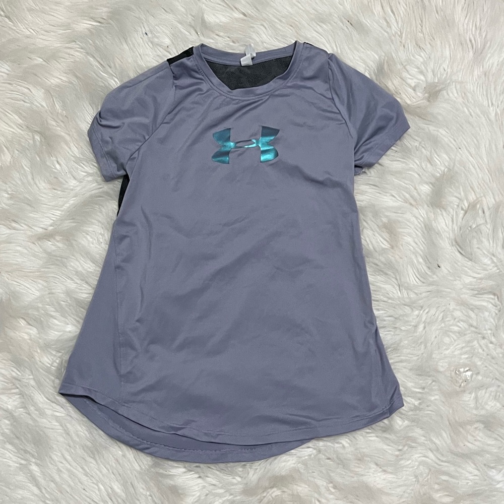 Under Armour Dryfit kids open back/vented athletic top; youth large